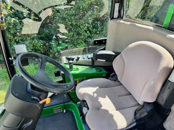 2018 JOHN DEERE 1575 FRONT MOWER, 72″ Flex Deck CAB - Image 11