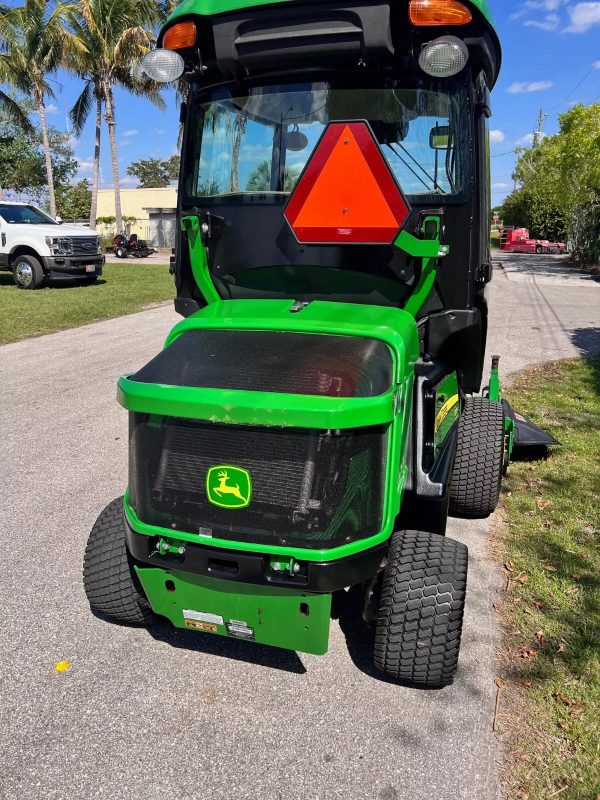 2018 JOHN DEERE 1575 FRONT MOWER, 72″ Flex Deck CAB - Image 8