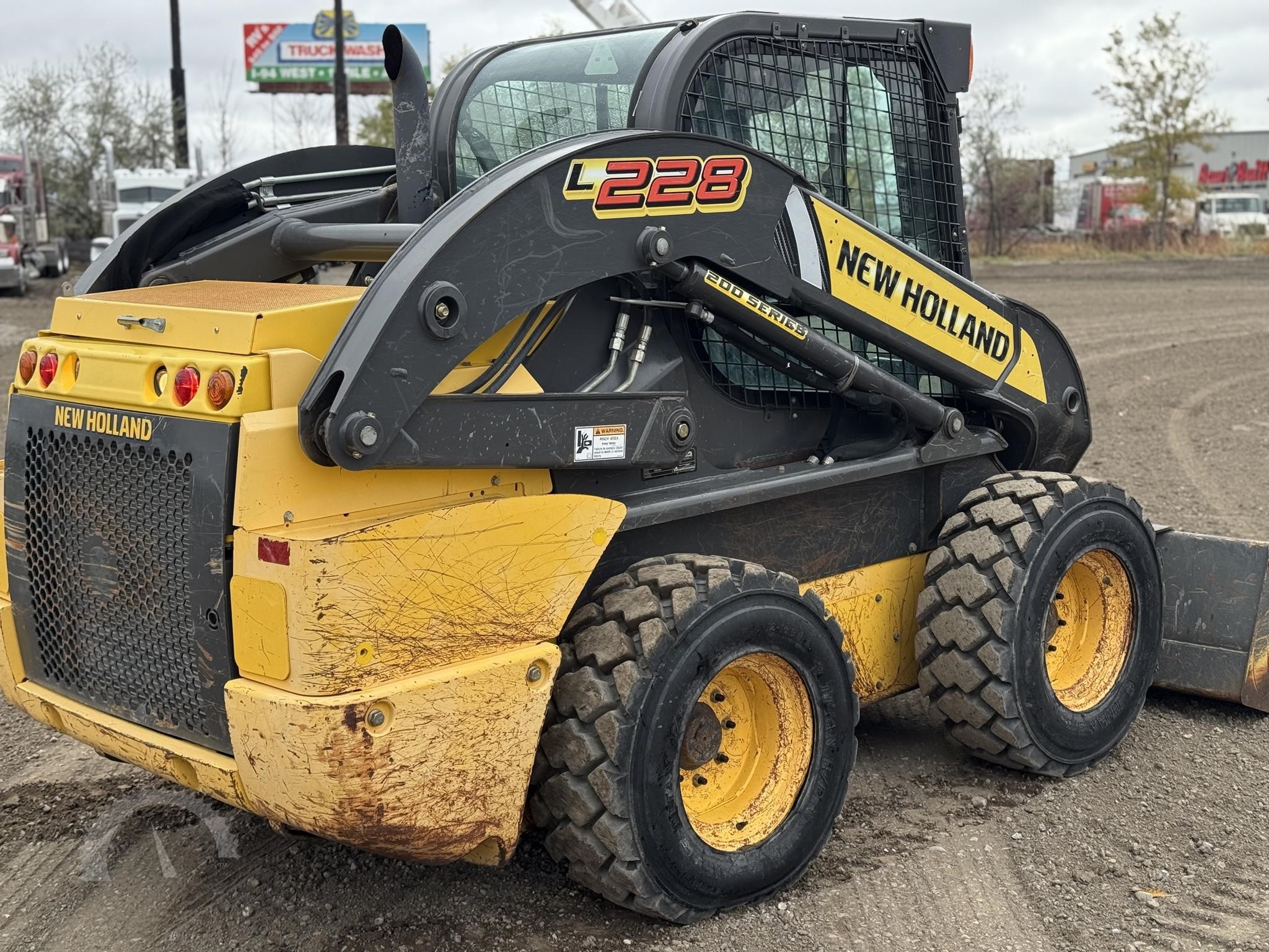 2016 New Holland L228 Wheel Skid Steers Hours 3,809 - Image 14