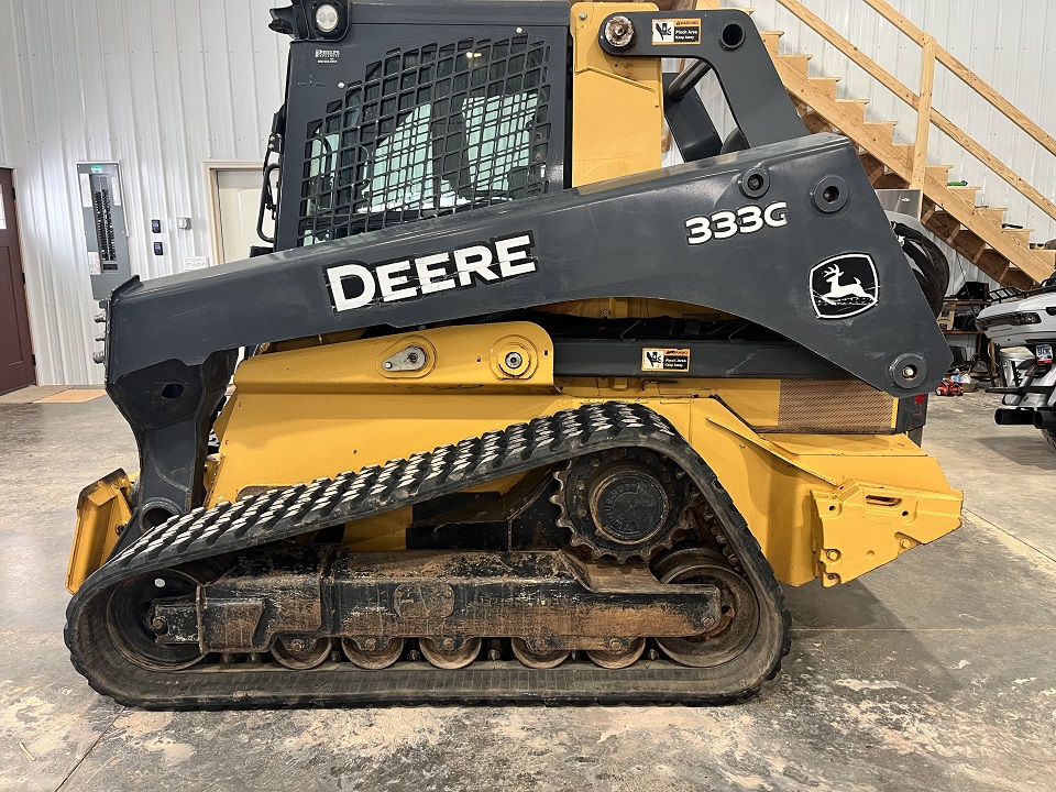 2018 John Deere 333G Skid Steer - Image 10