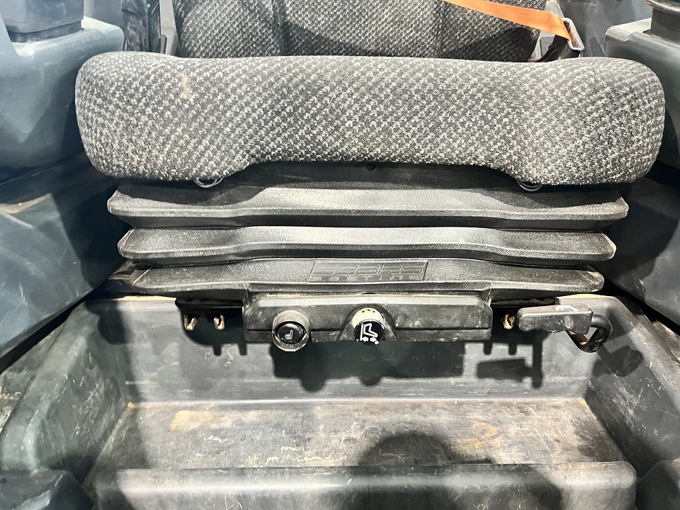 2018 John Deere 333G Skid Steer - Image 4