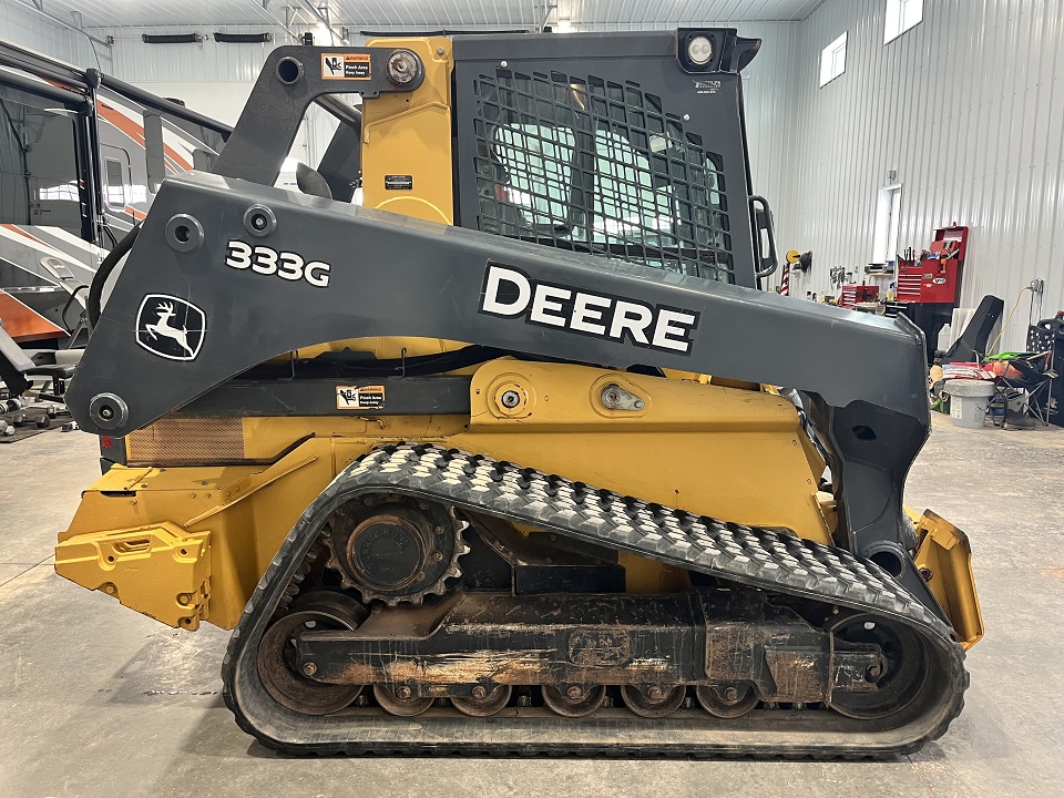 2018 John Deere 333G Skid Steer - Image 3