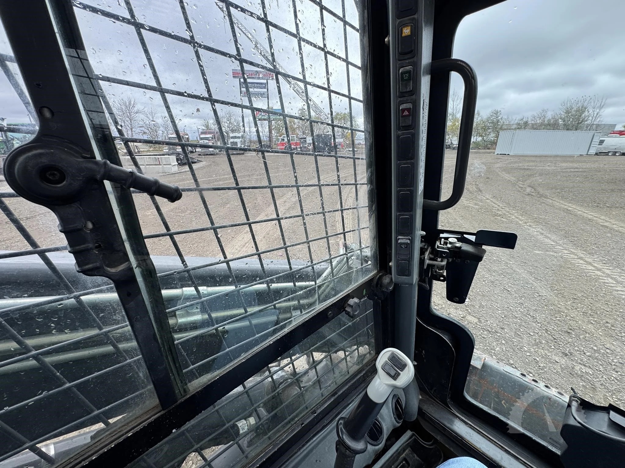 2016 New Holland L228 Wheel Skid Steers Hours 3,809 - Image 4