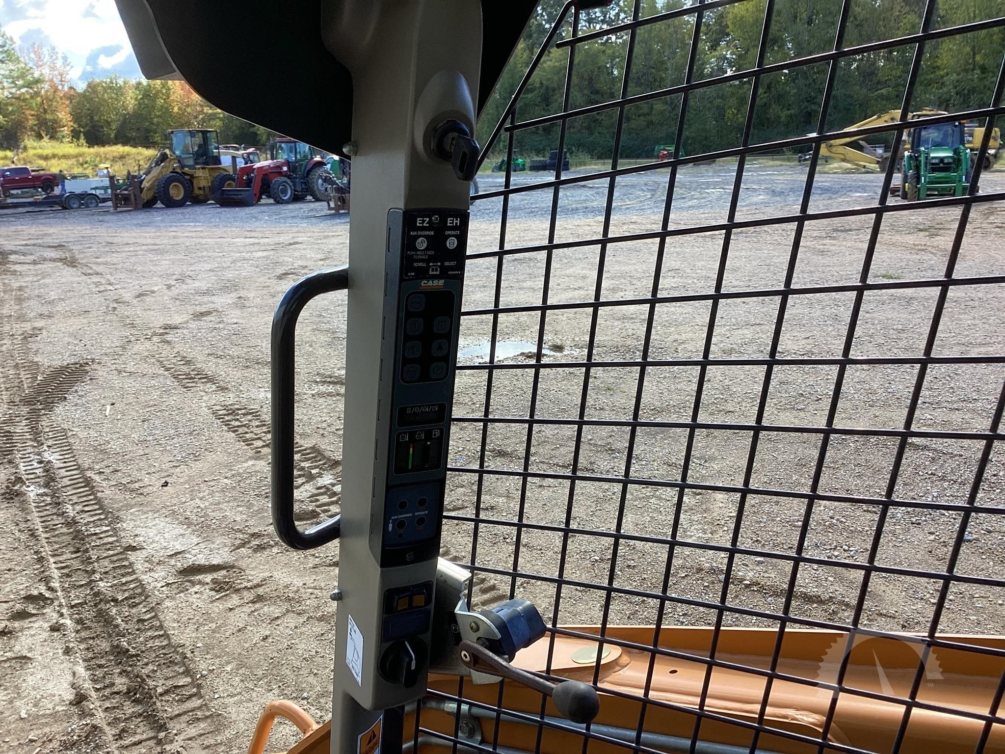 2016 Case TR310 Track Skid Steers Hours 443 - Image 5