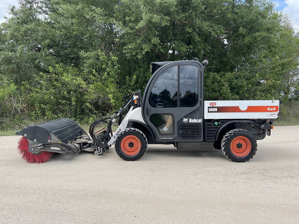 2014 Bobcat Skid Steers Toolcat 5600 4X4 - Image 17