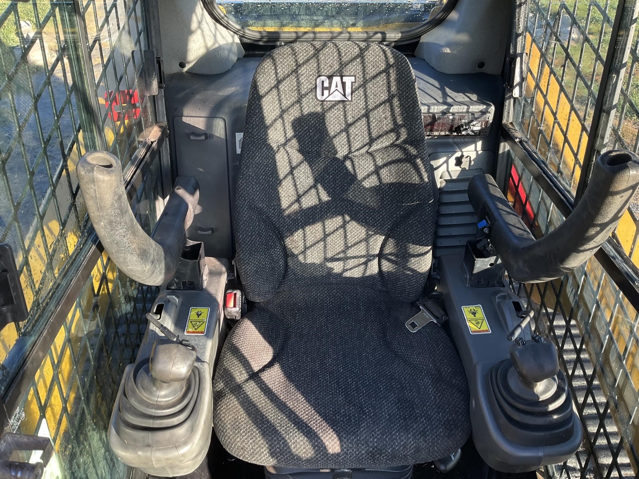 2019 Caterpillar 259D Skid Steer 1320 hours - Image 6