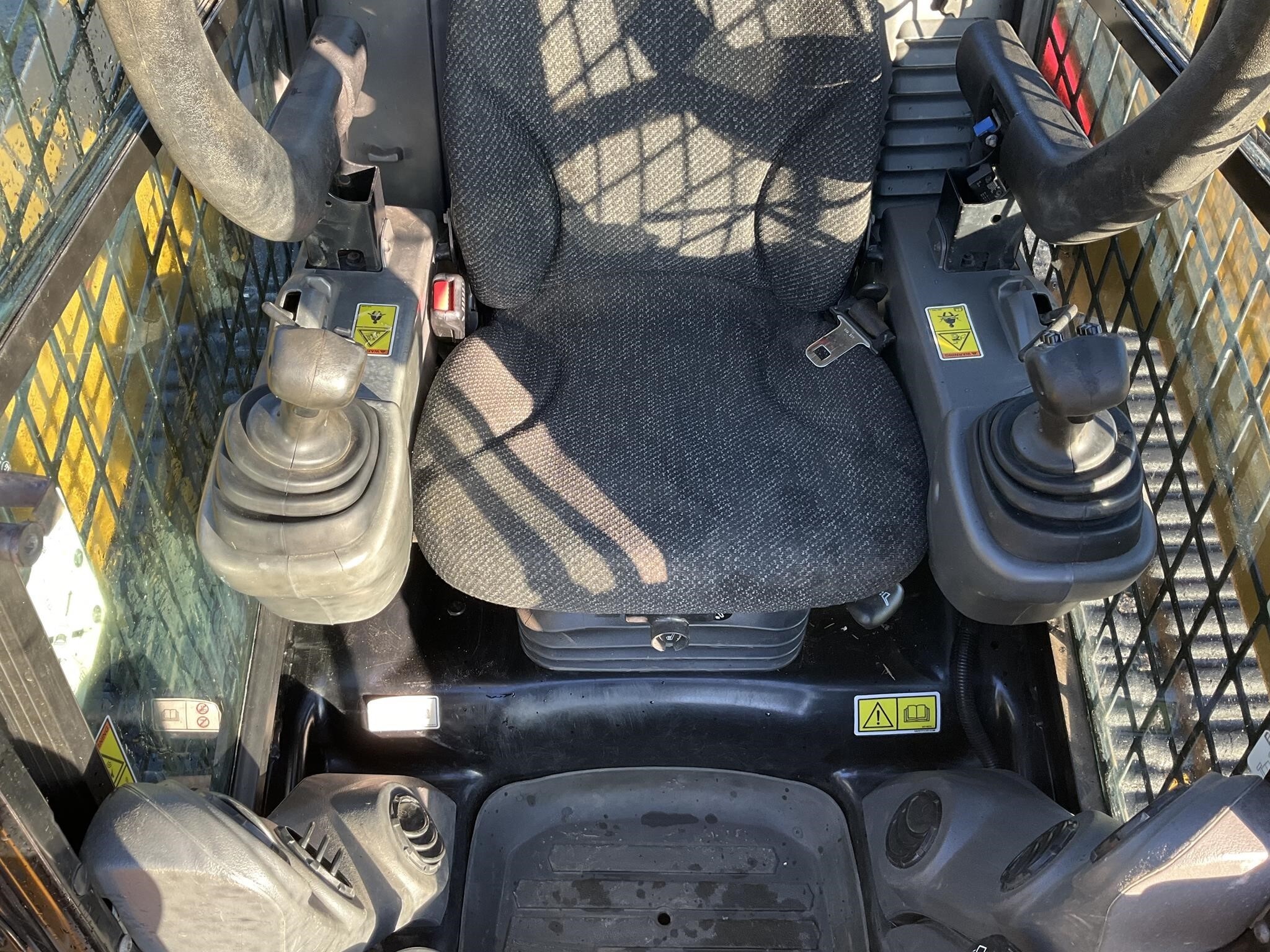 2019 Caterpillar 259D Skid Steer 1320 hours - Image 5