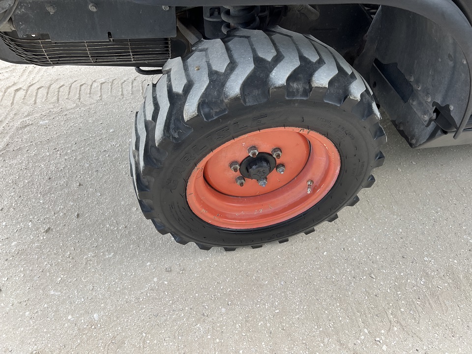 2014 Bobcat Skid Steers Toolcat 5600 4X4 - Image 11