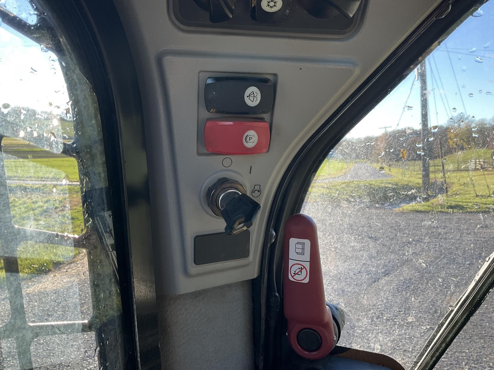 2019 Caterpillar 259D Skid Steer 1320 hours - Image 3