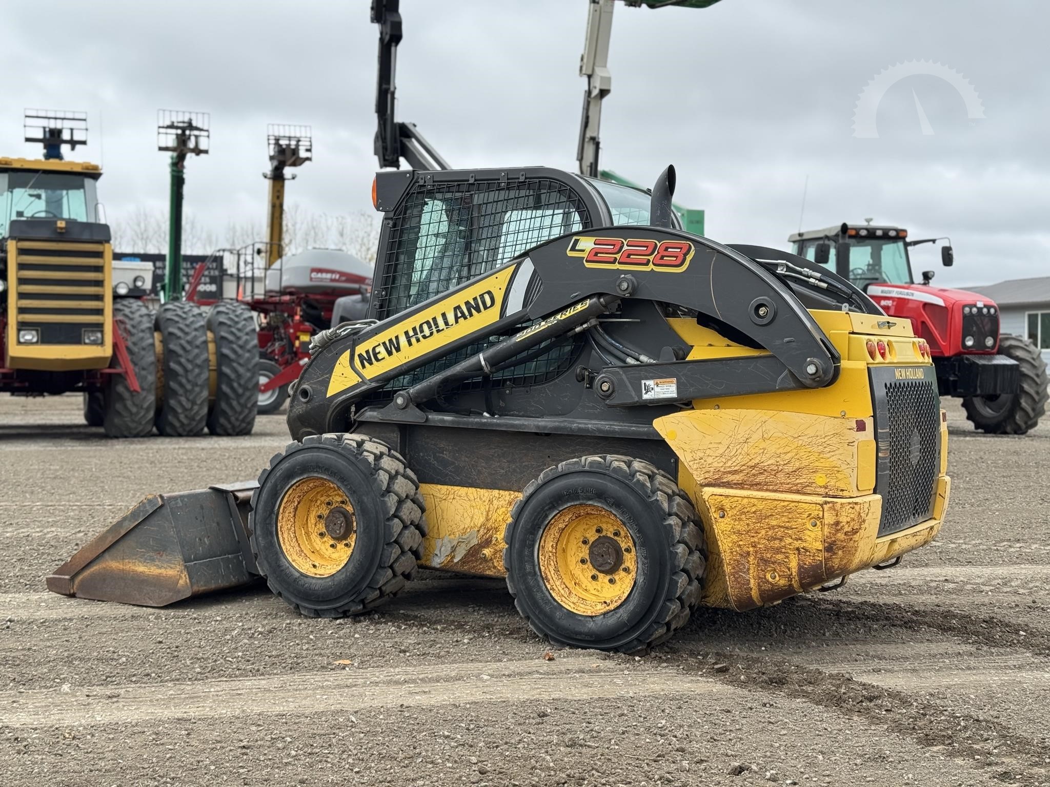 2016 New Holland L228 Wheel Skid Steers Hours 3,809 - Image 20