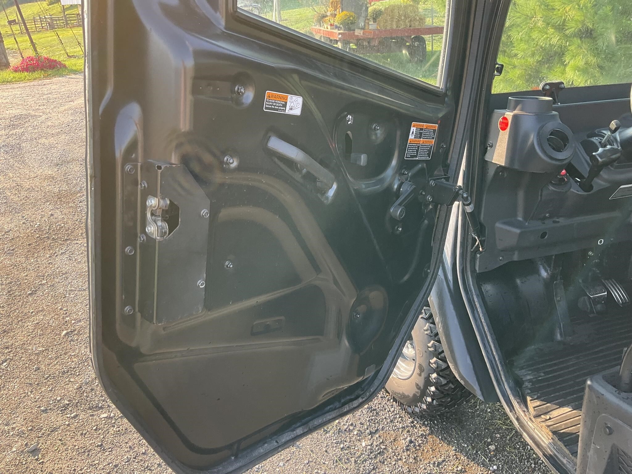 2019 Kubota RTV-X1100C ATVs and Utility Vehicle - Image 17