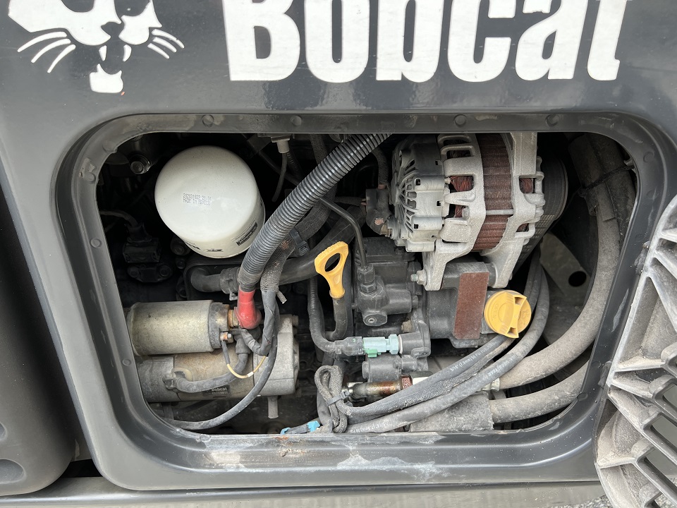 2014 Bobcat Skid Steers Toolcat 5600 4X4 - Image 6