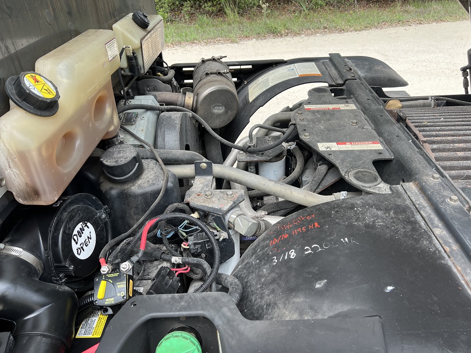 2014 Bobcat Skid Steers Toolcat 5600 4X4 - Image 5