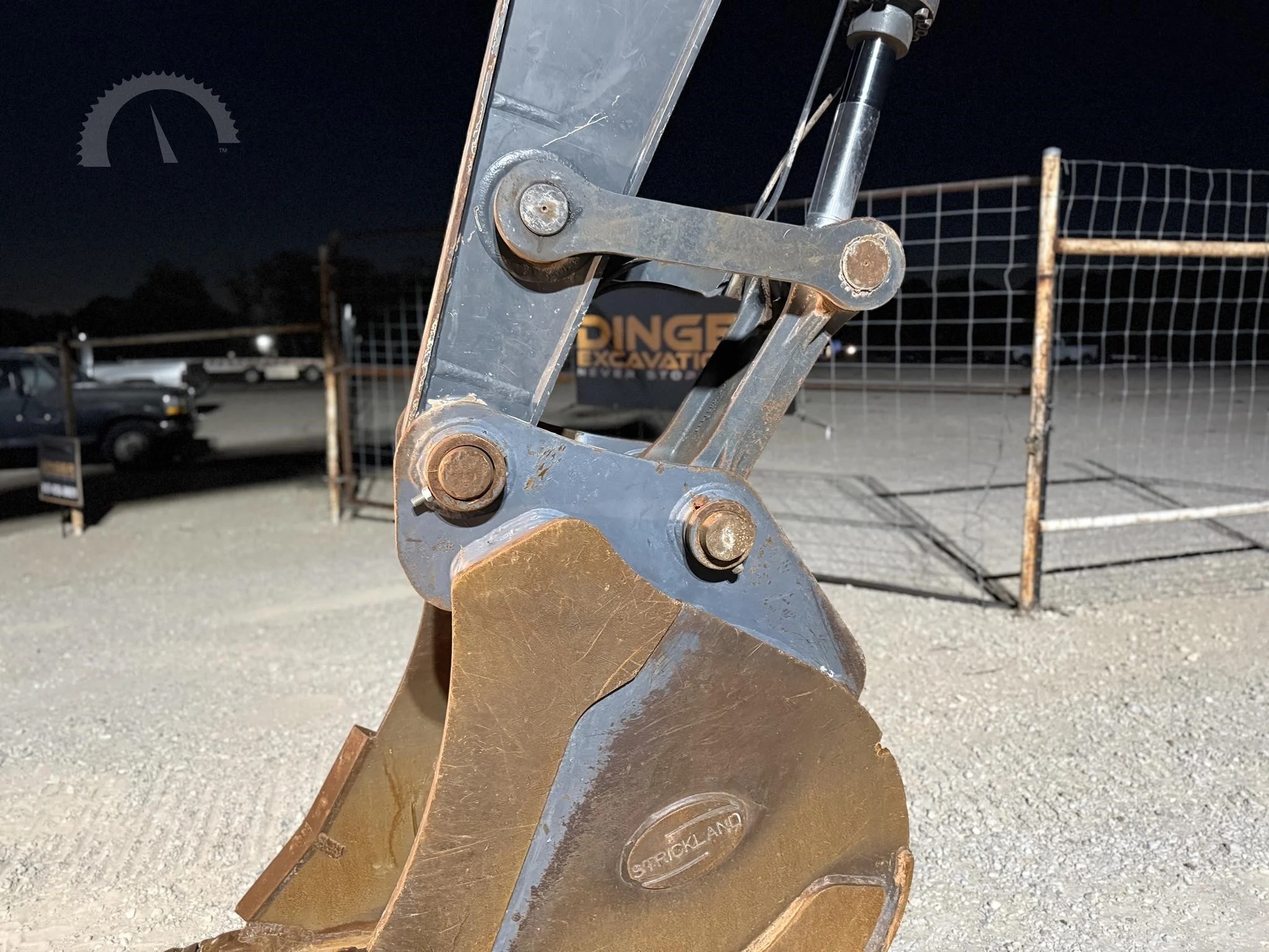 2019 Deere 250G LC Crawler Excavators - Image 42