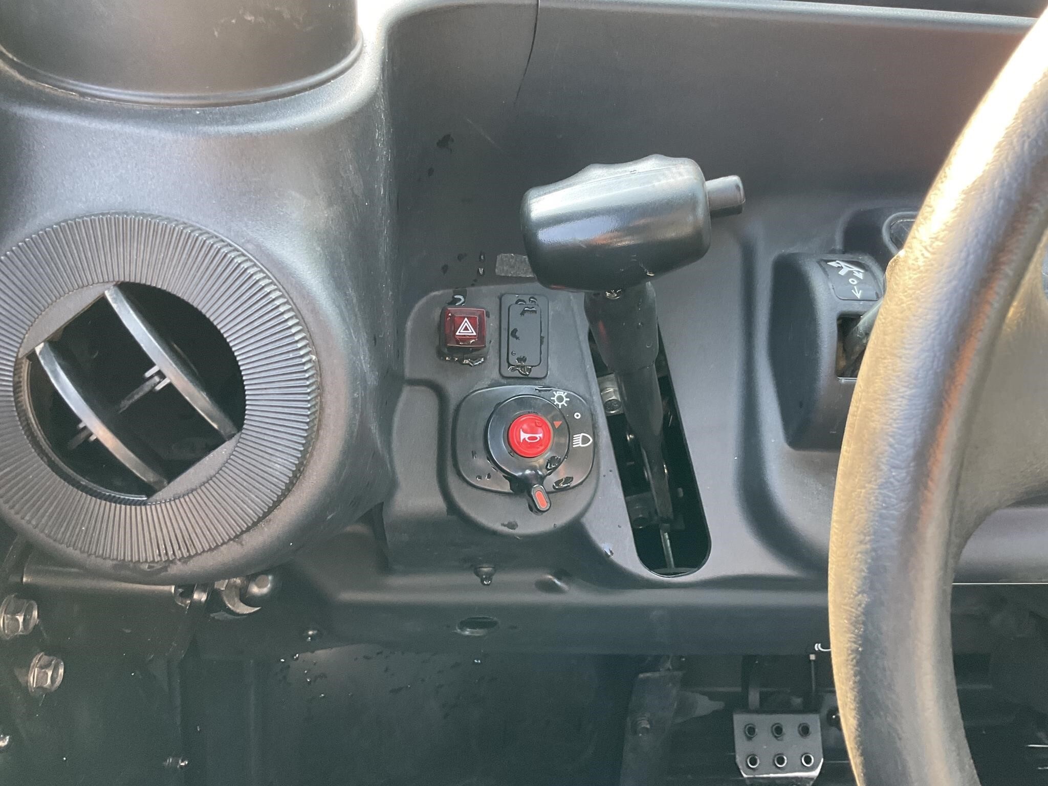 2019 Kubota RTV-X1100C ATVs and Utility Vehicle - Image 12