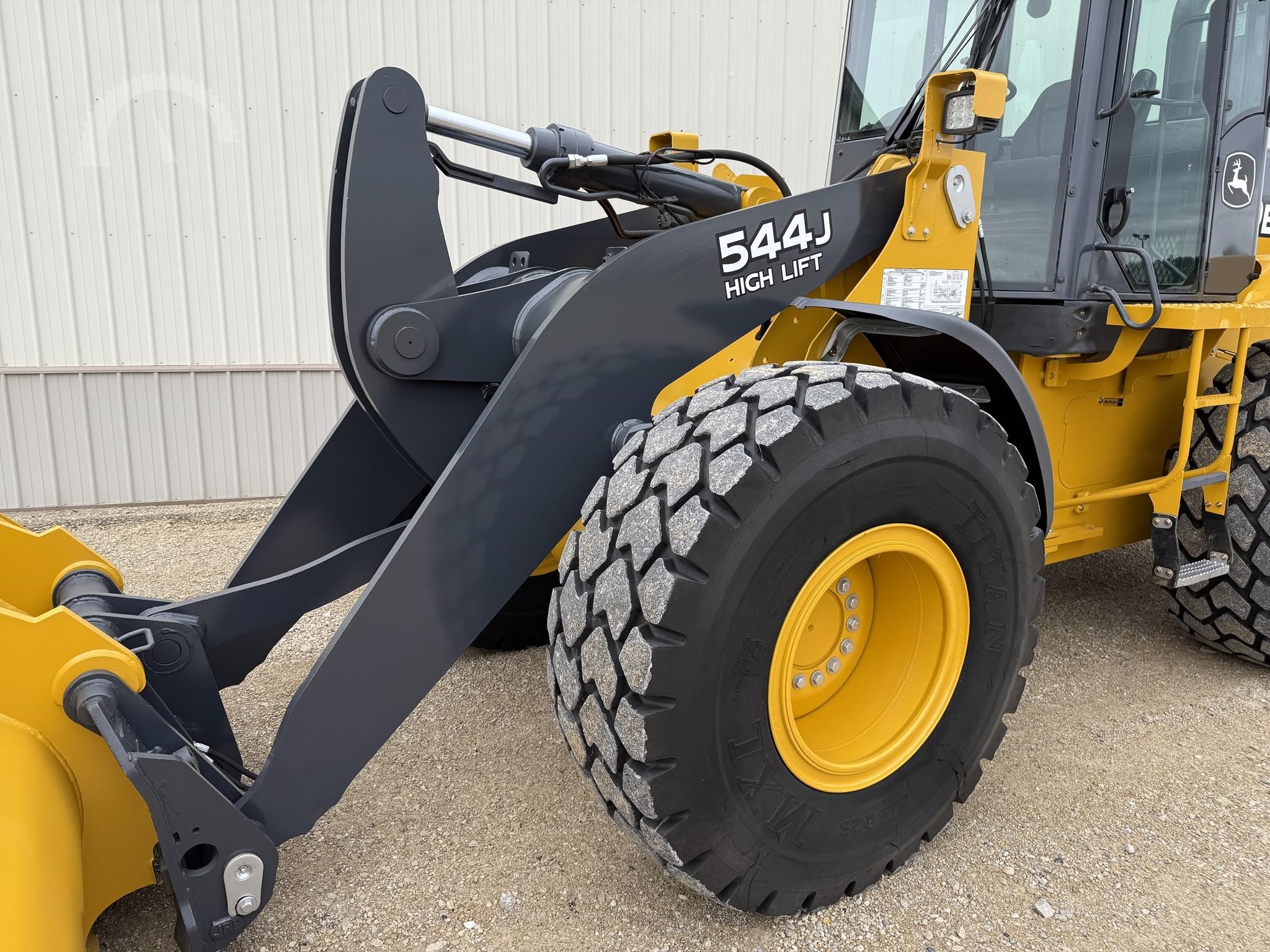 2007 Deere 544J Wheel Loaders Hours: 9,881 - Image 61