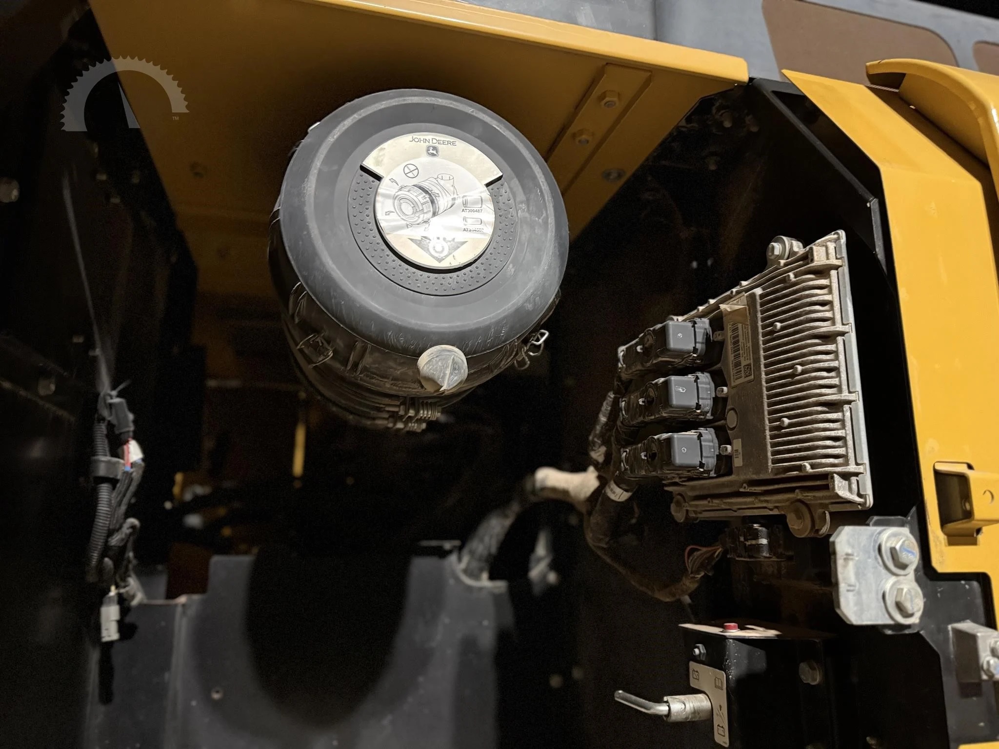 2019 Deere 250G LC Crawler Excavators - Image 15