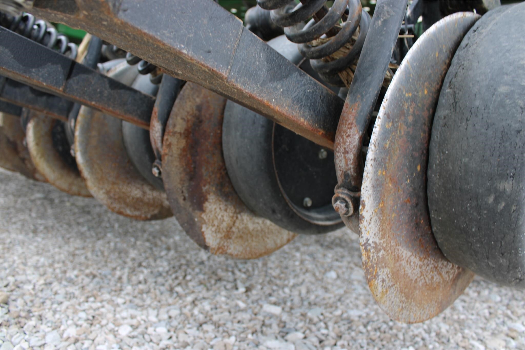 John Deere 1590 Drill - Image 16