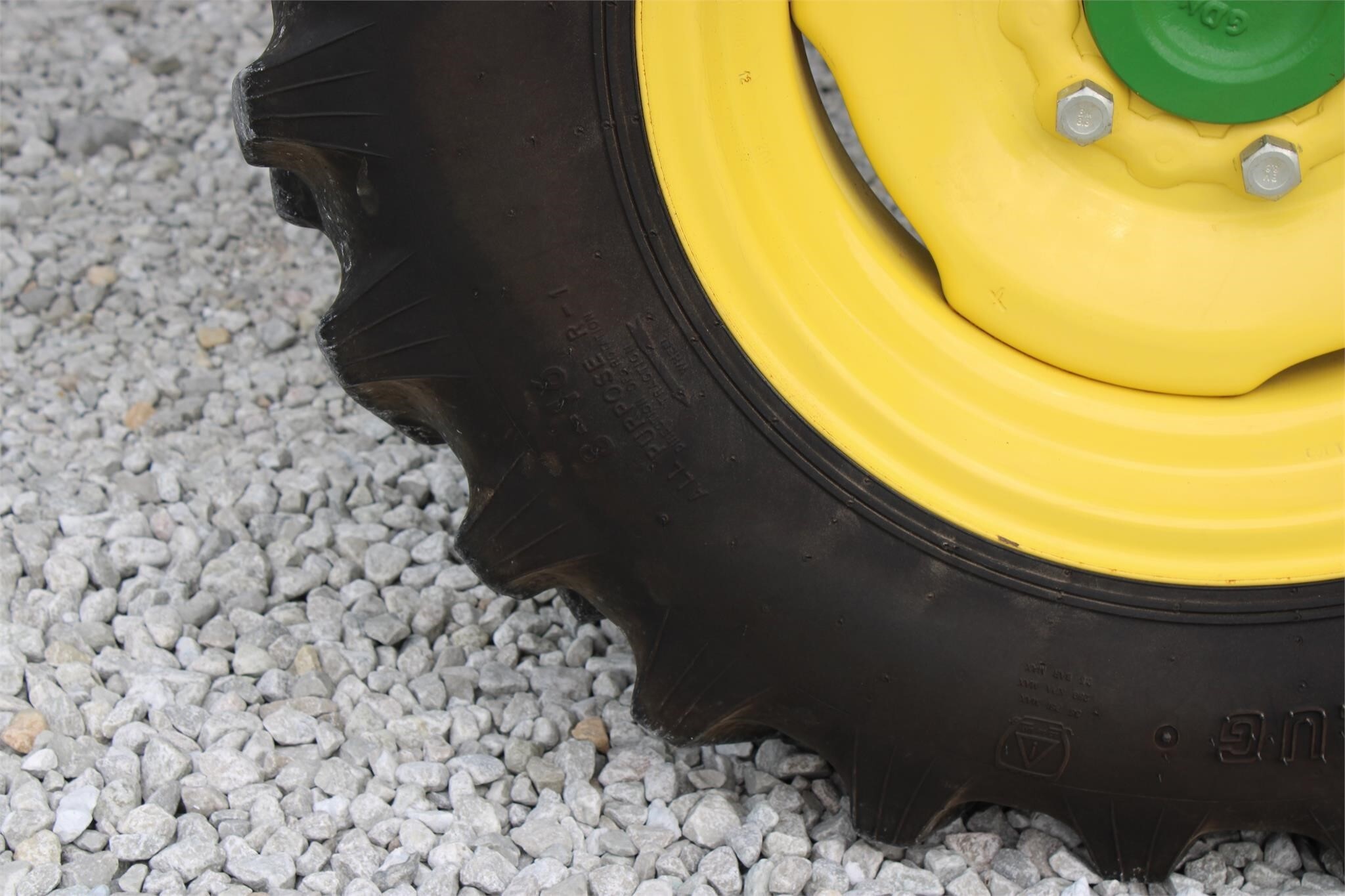 2019 John Deere 4044M Tractor 247 hours - Image 19