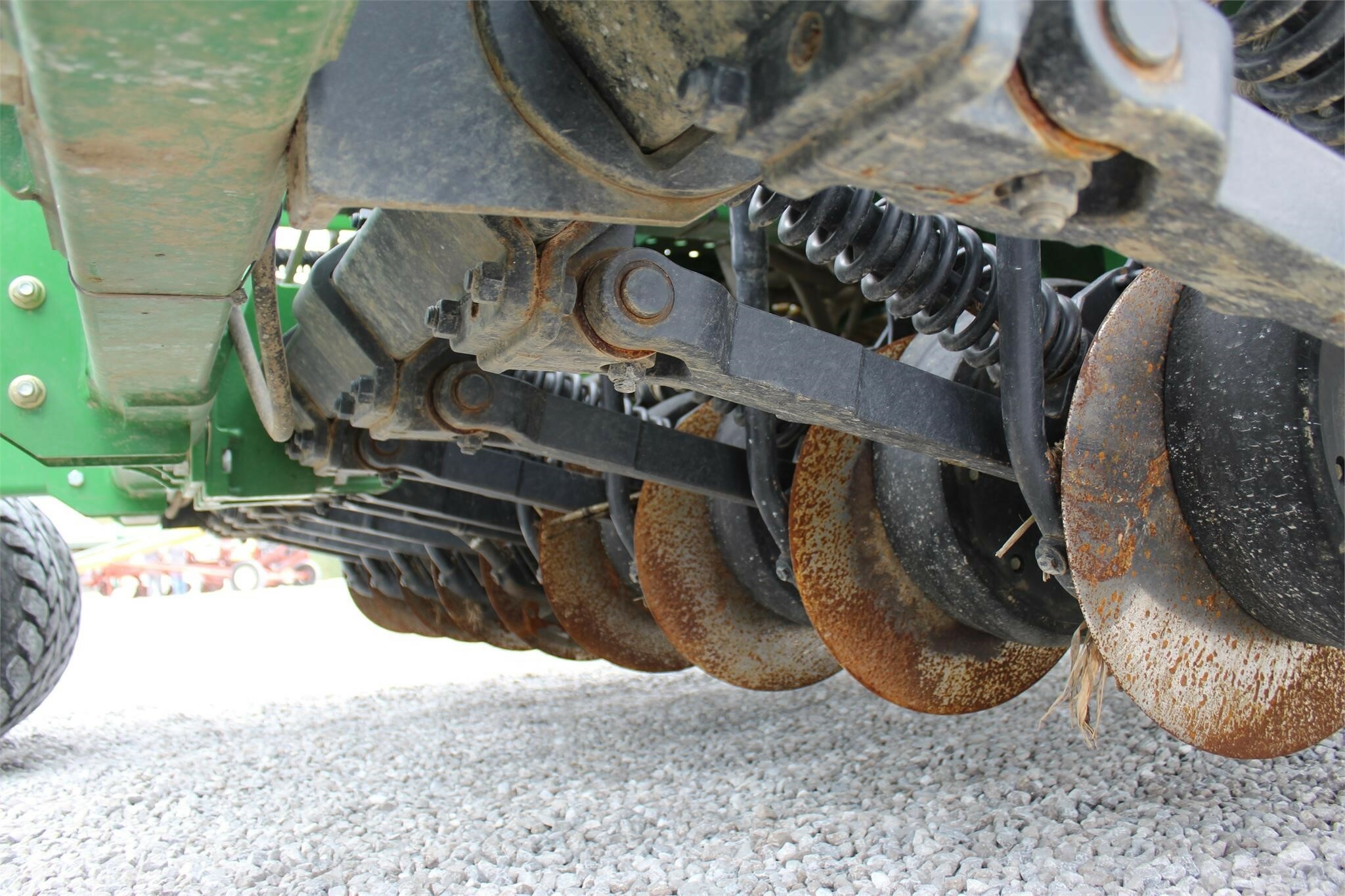 2012 John Deere 1990 Air Seeder - Image 21