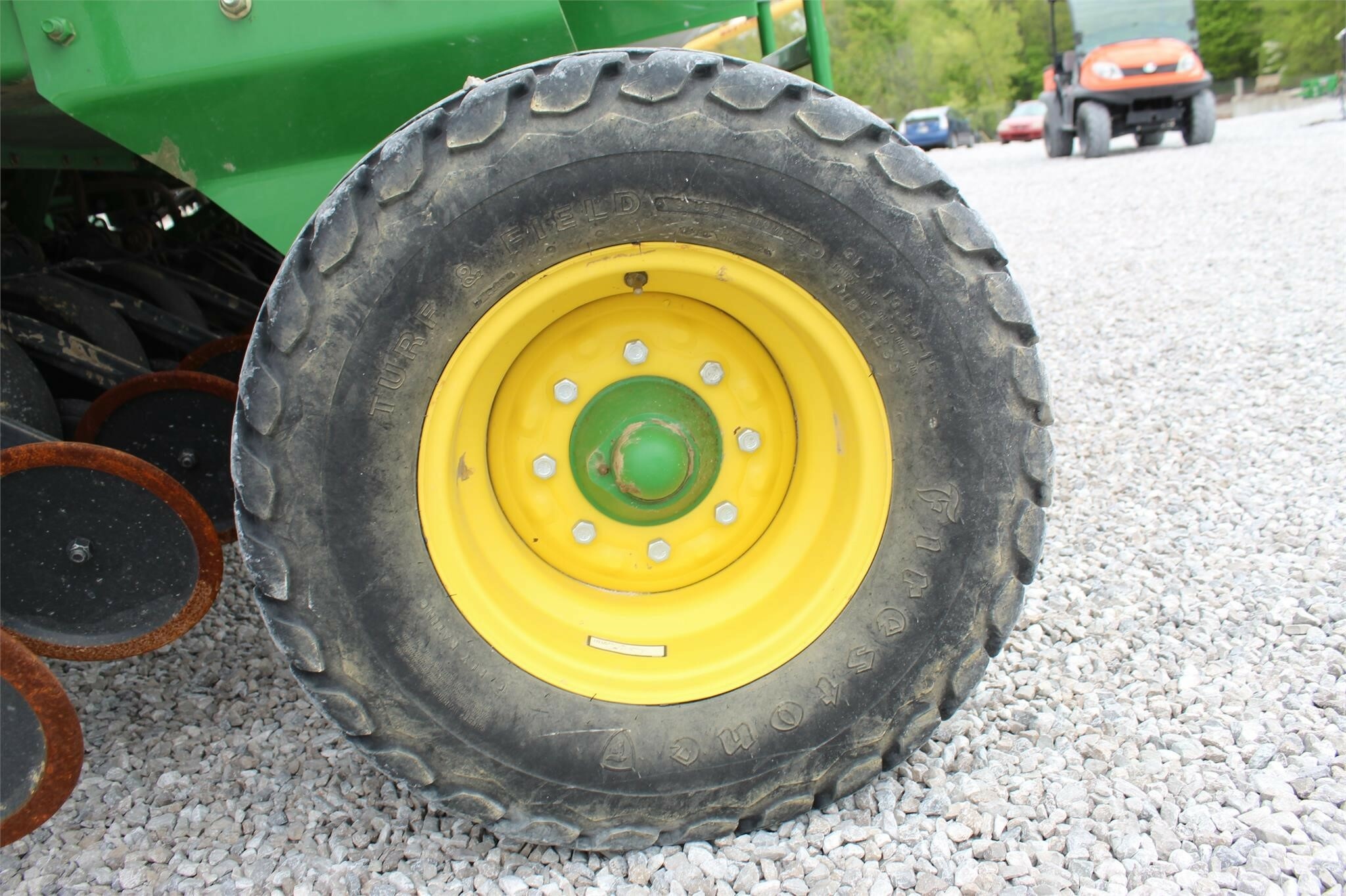 2012 John Deere 1990 Air Seeder - Image 28