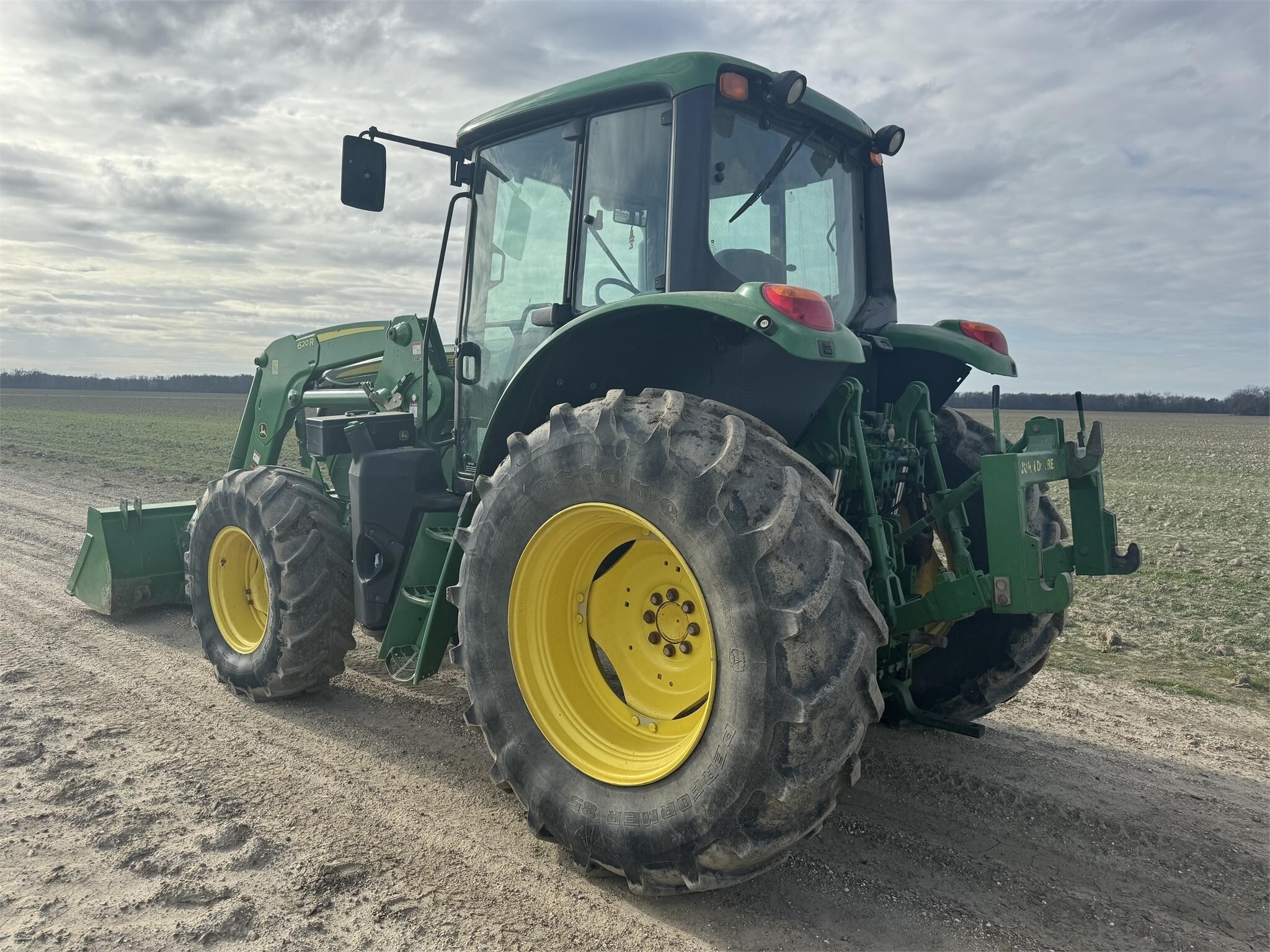 2017 John Deere 6120M Tractor Hours: 3267 - Image 4