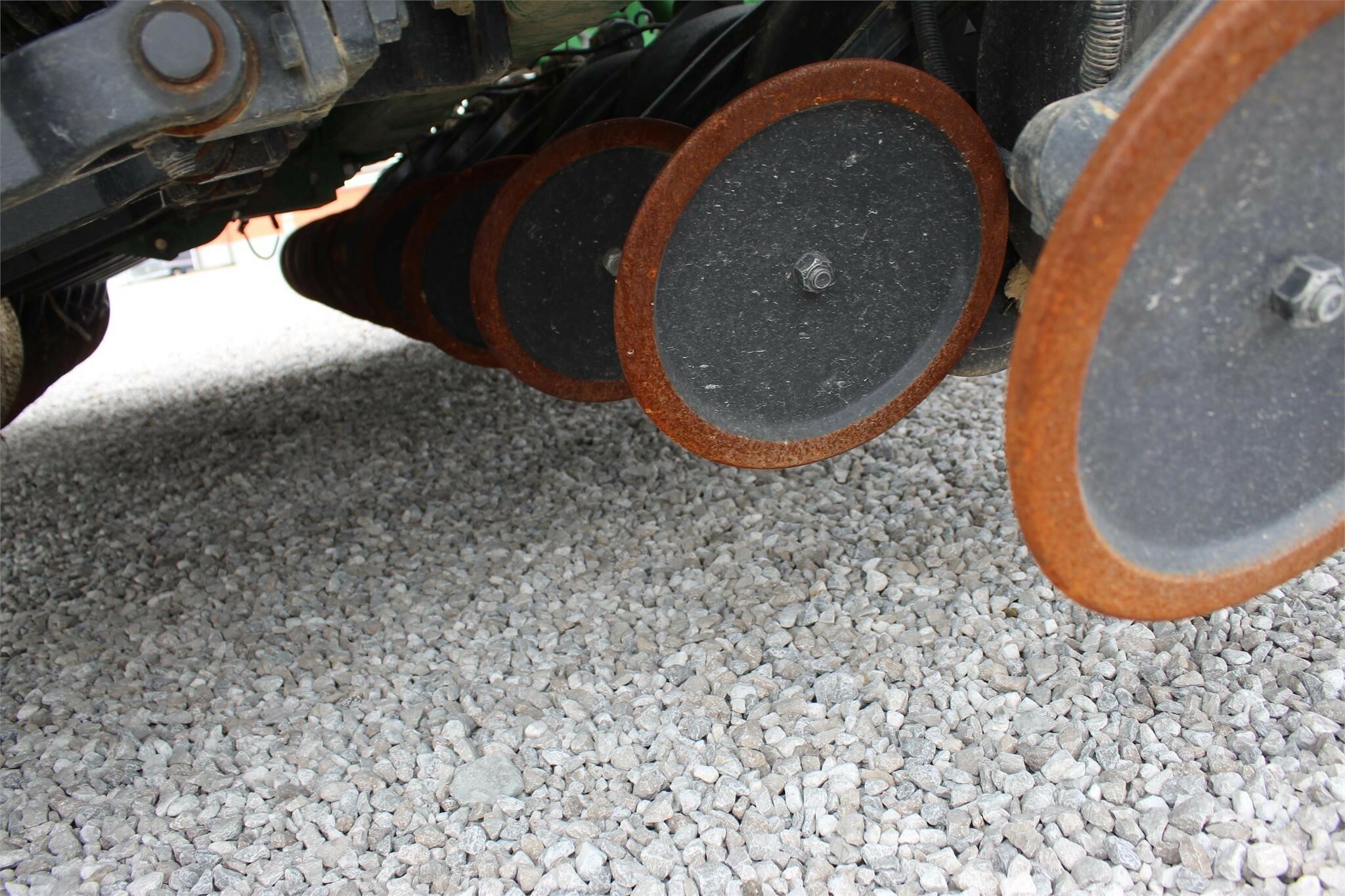 2012 John Deere 1990 Air Seeder - Image 35