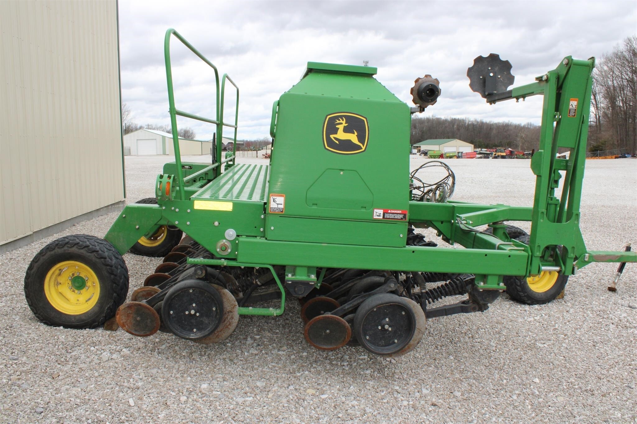 John Deere 1590 Drill - Image 6