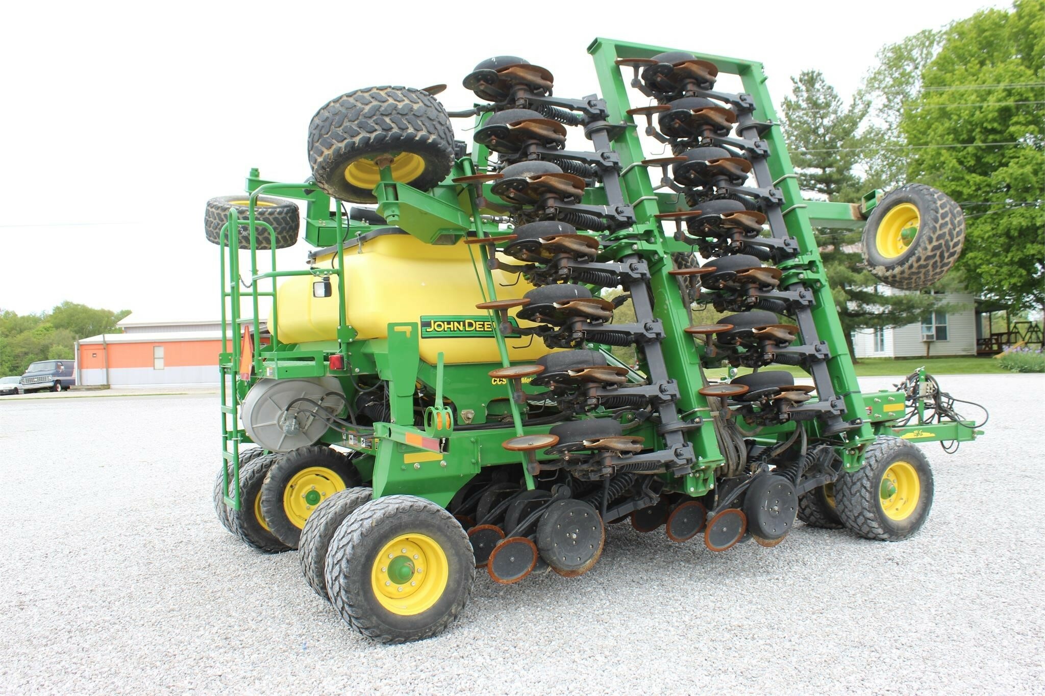 2012 John Deere 1990 Air Seeder - Image 6