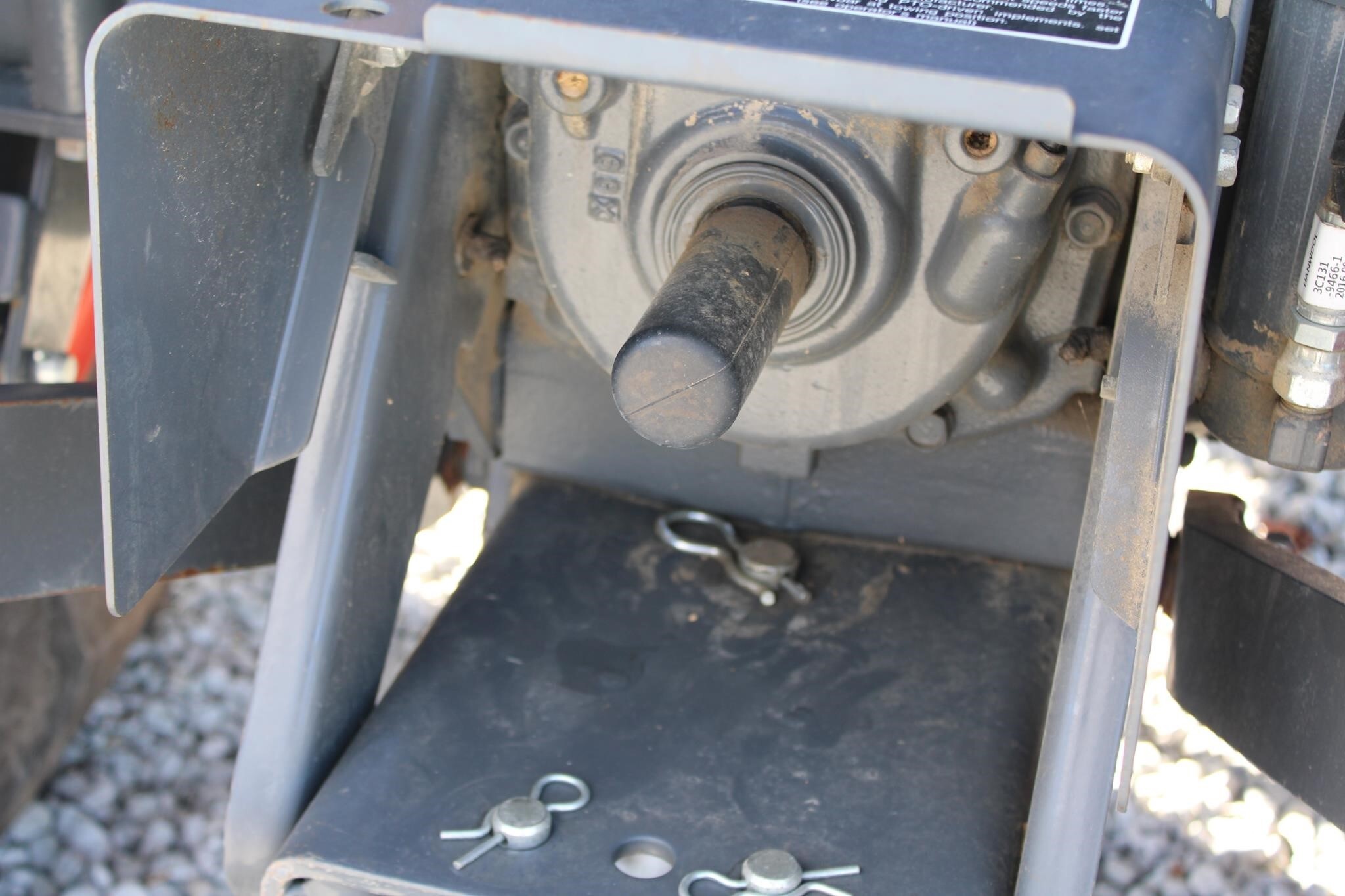 2017 Kubota M7060D Tractor 413 hours - Image 9